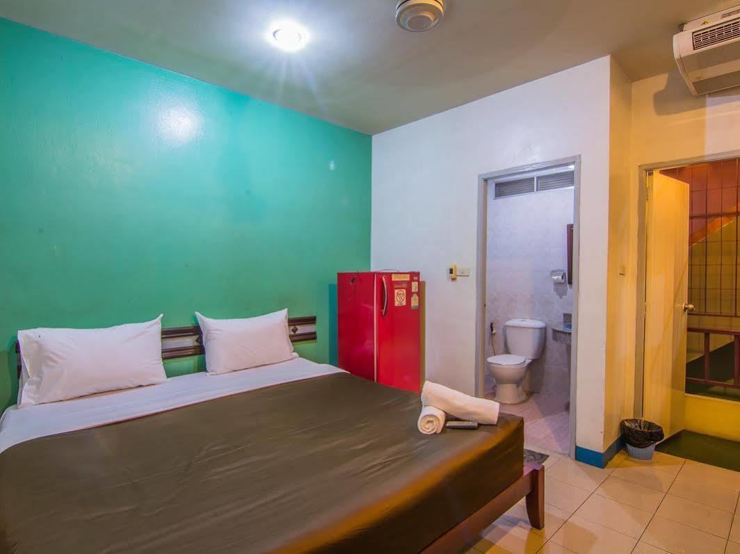 Hotel Sutus Court 5 Pattaya Exteriér fotografie