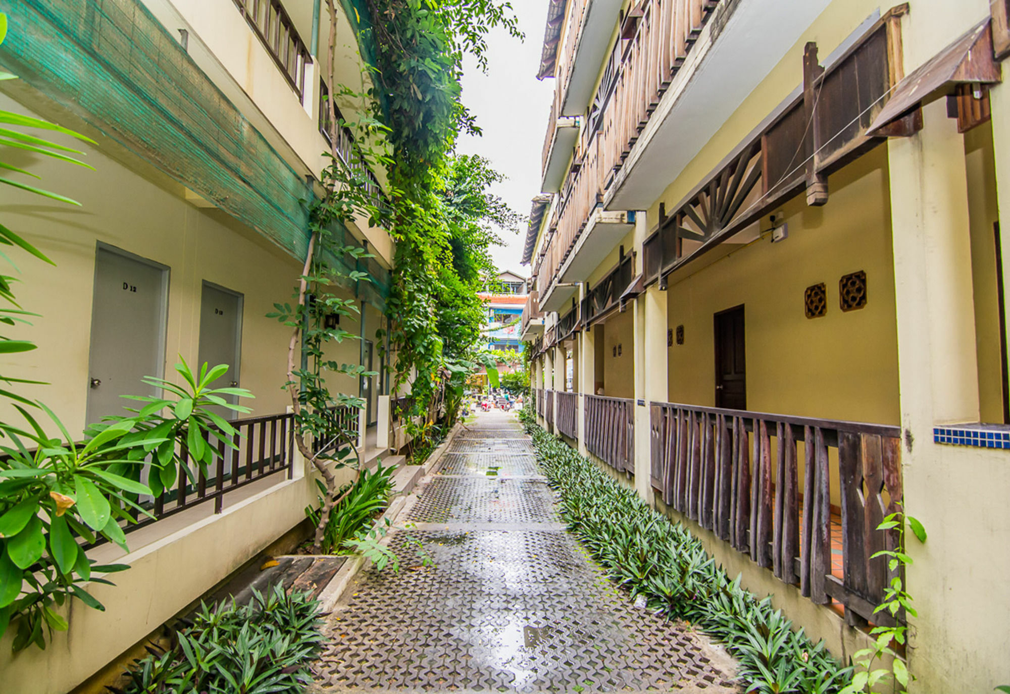 Hotel Sutus Court 5 Pattaya Exteriér fotografie
