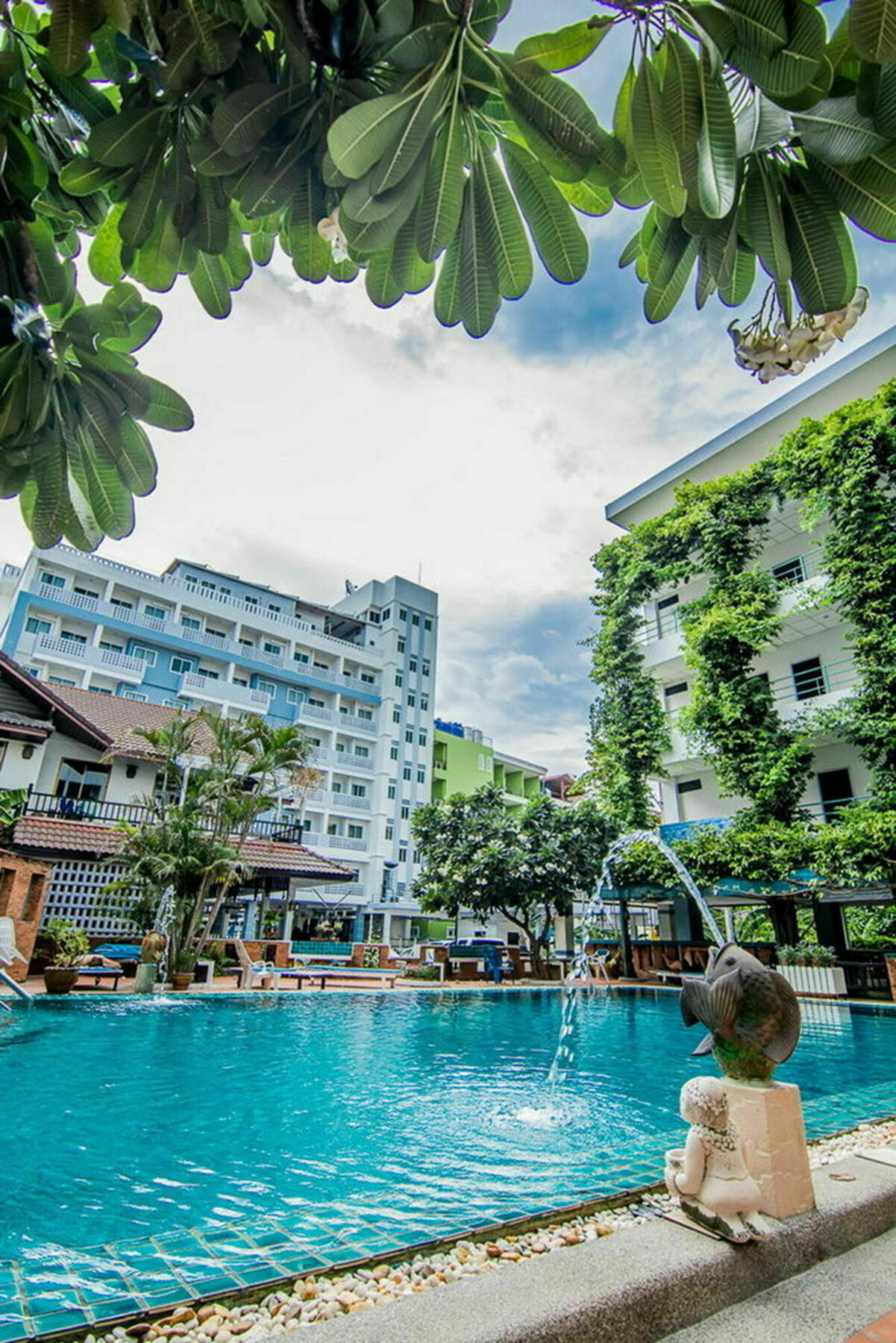 Hotel Sutus Court 5 Pattaya Exteriér fotografie