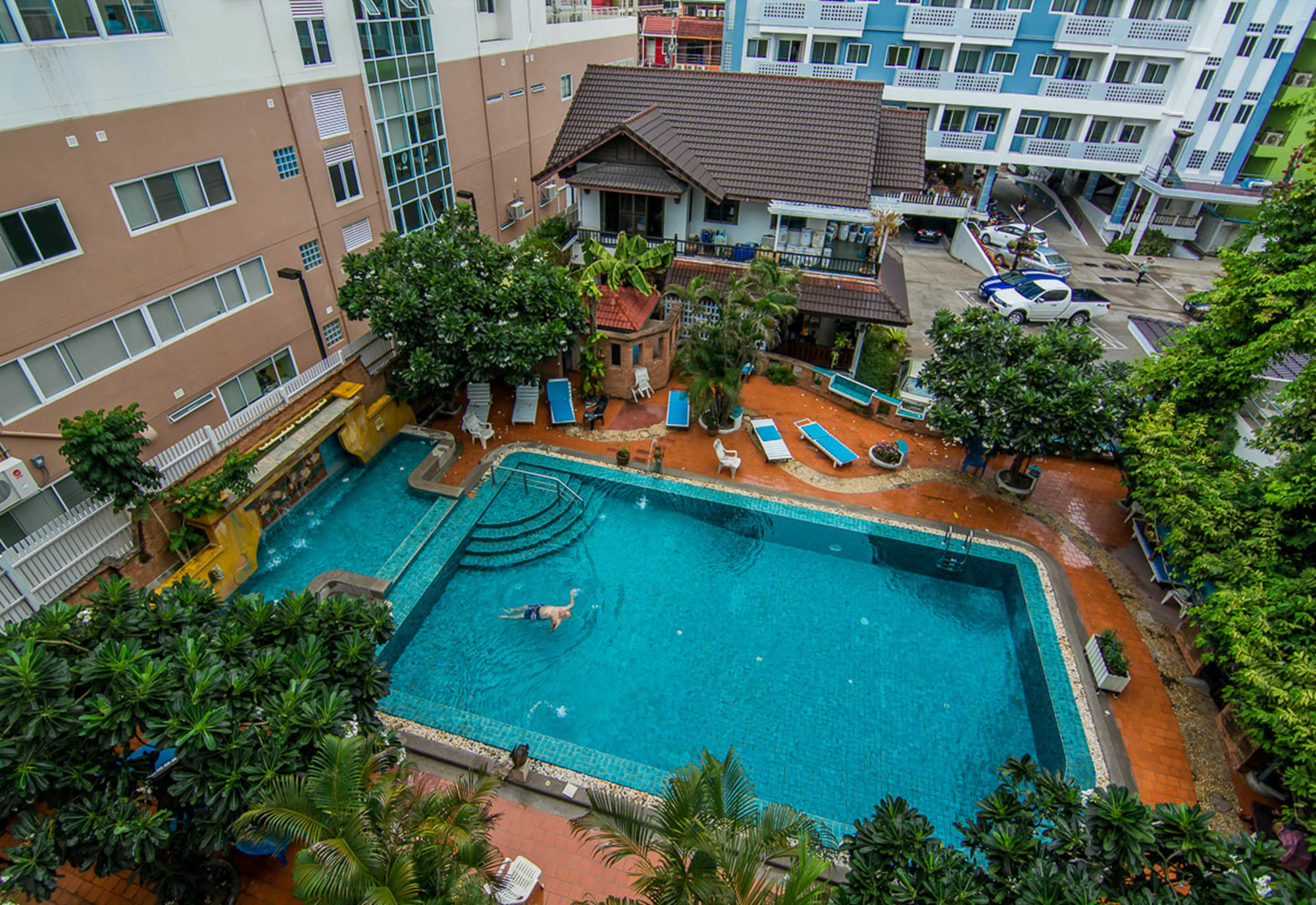 Hotel Sutus Court 5 Pattaya Exteriér fotografie